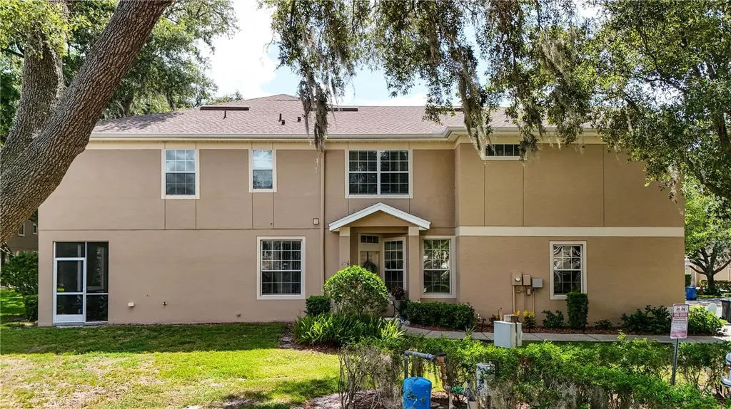 9802 Blue Palm Way Tampa FL 33610