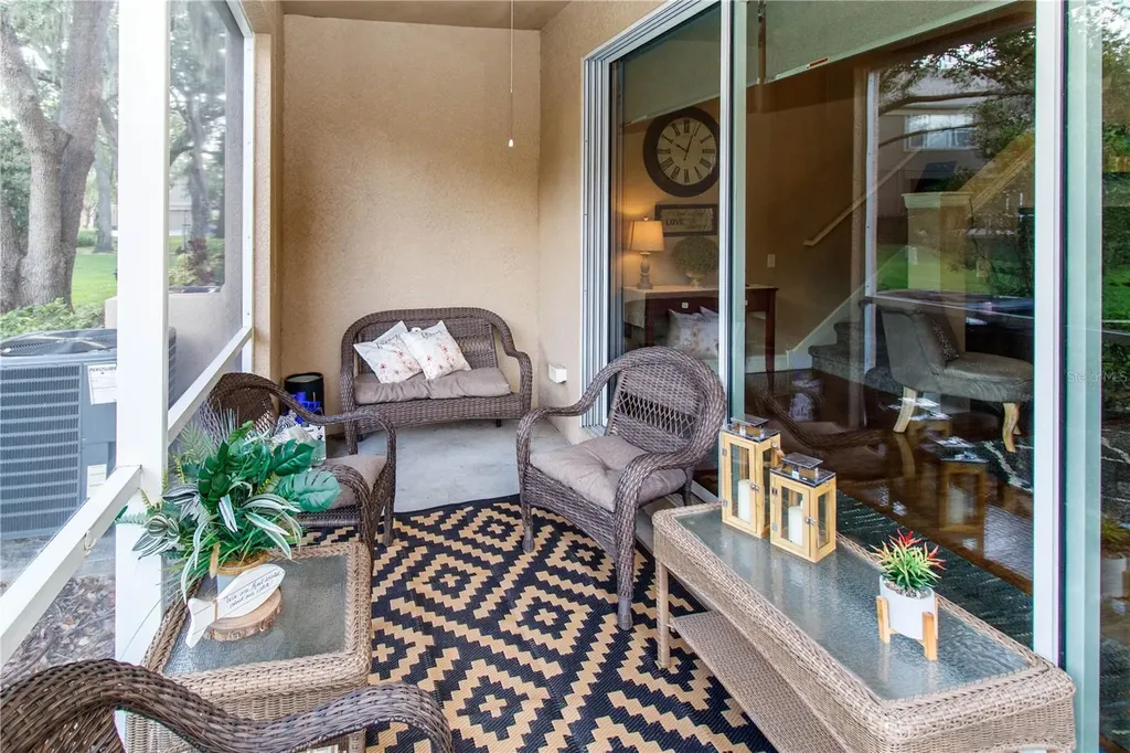 9802 Blue Palm Way Tampa FL 33610