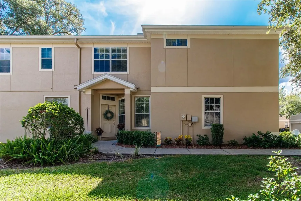 9802 Blue Palm Way Tampa FL 33610