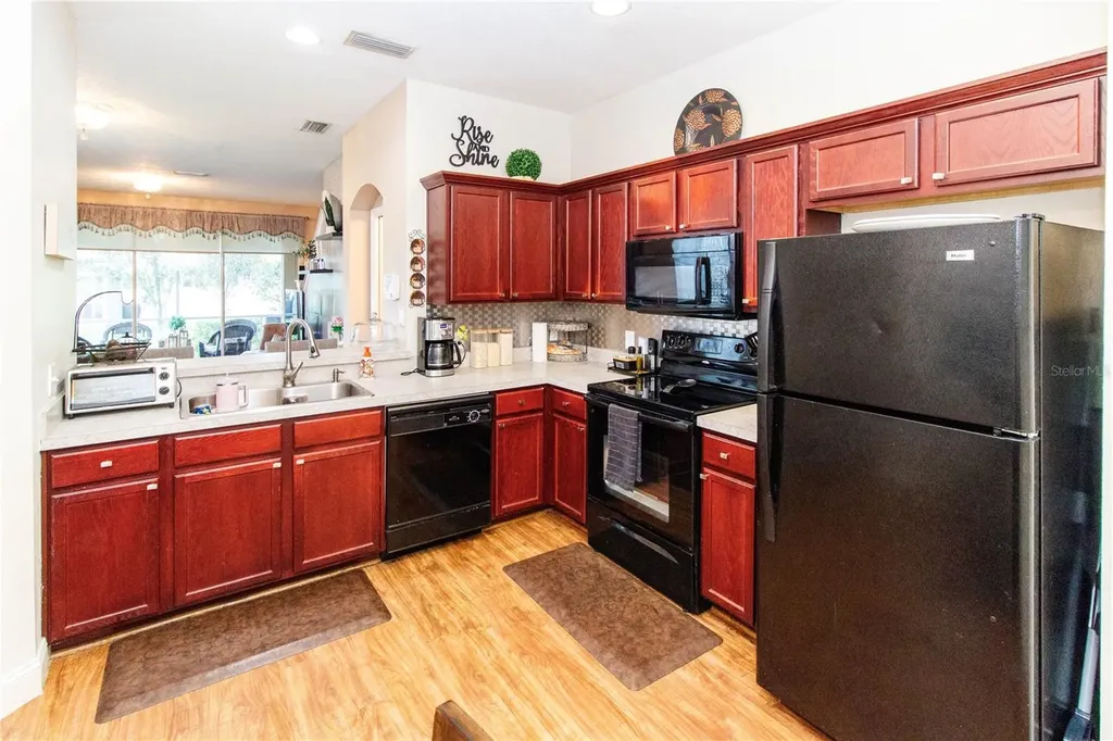 9802 Blue Palm Way Tampa FL 33610