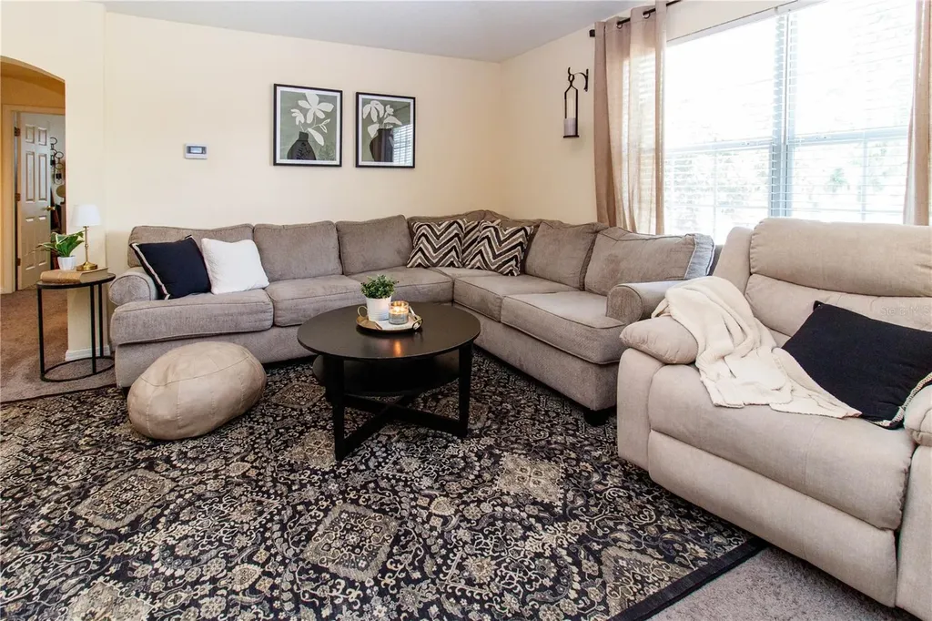 9802 Blue Palm Way Tampa FL 33610