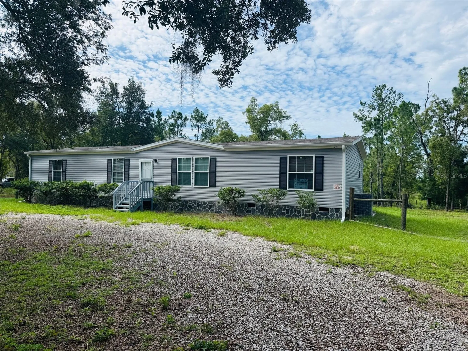 21830 SE 66th Street Morriston FL 32668