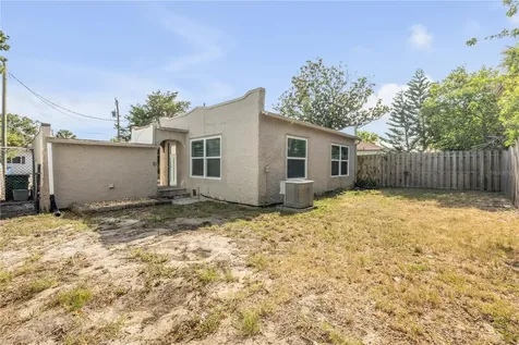 315 Sears Avenue Daytona Beach FL 32118