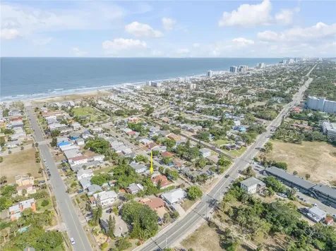 315 Sears Avenue Daytona Beach FL 32118