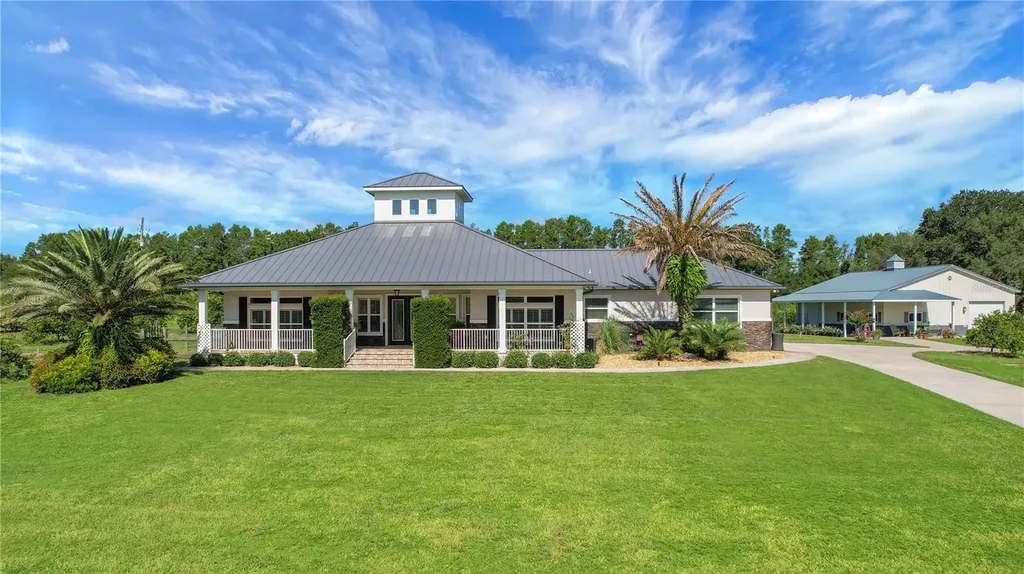 16982 SE Highway 42 Weirsdale FL 32195