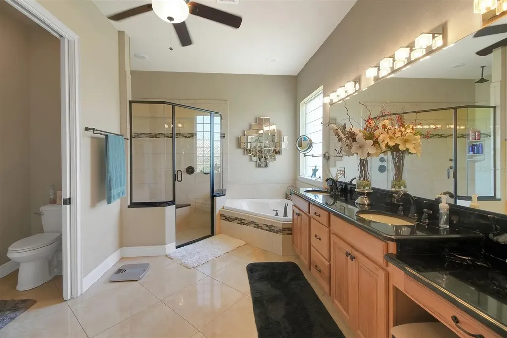 16982 SE Highway 42 Weirsdale FL 32195
