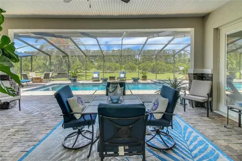 16982 SE Highway 42 Weirsdale FL 32195