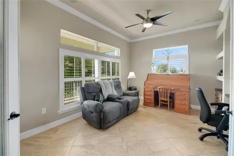 16982 SE Highway 42 Weirsdale FL 32195