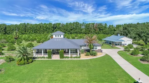 16982 SE Highway 42 Weirsdale FL 32195