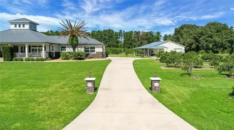 16982 SE Highway 42 Weirsdale FL 32195