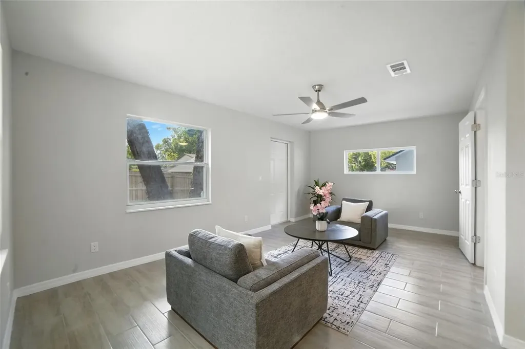 2739 Bolder Lane Orlando FL 32812