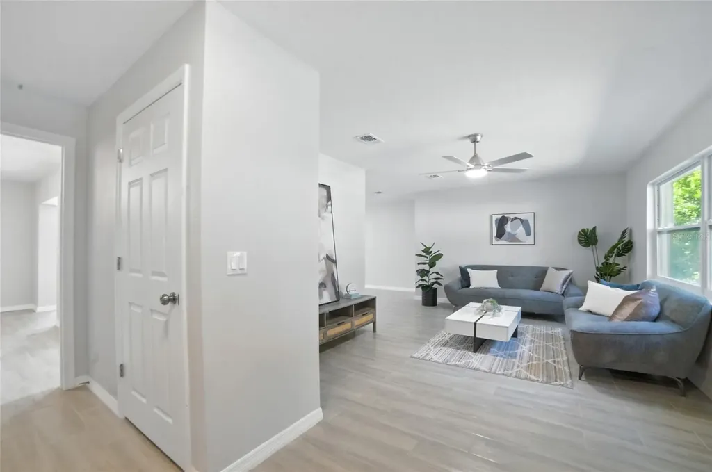 2739 Bolder Lane Orlando FL 32812