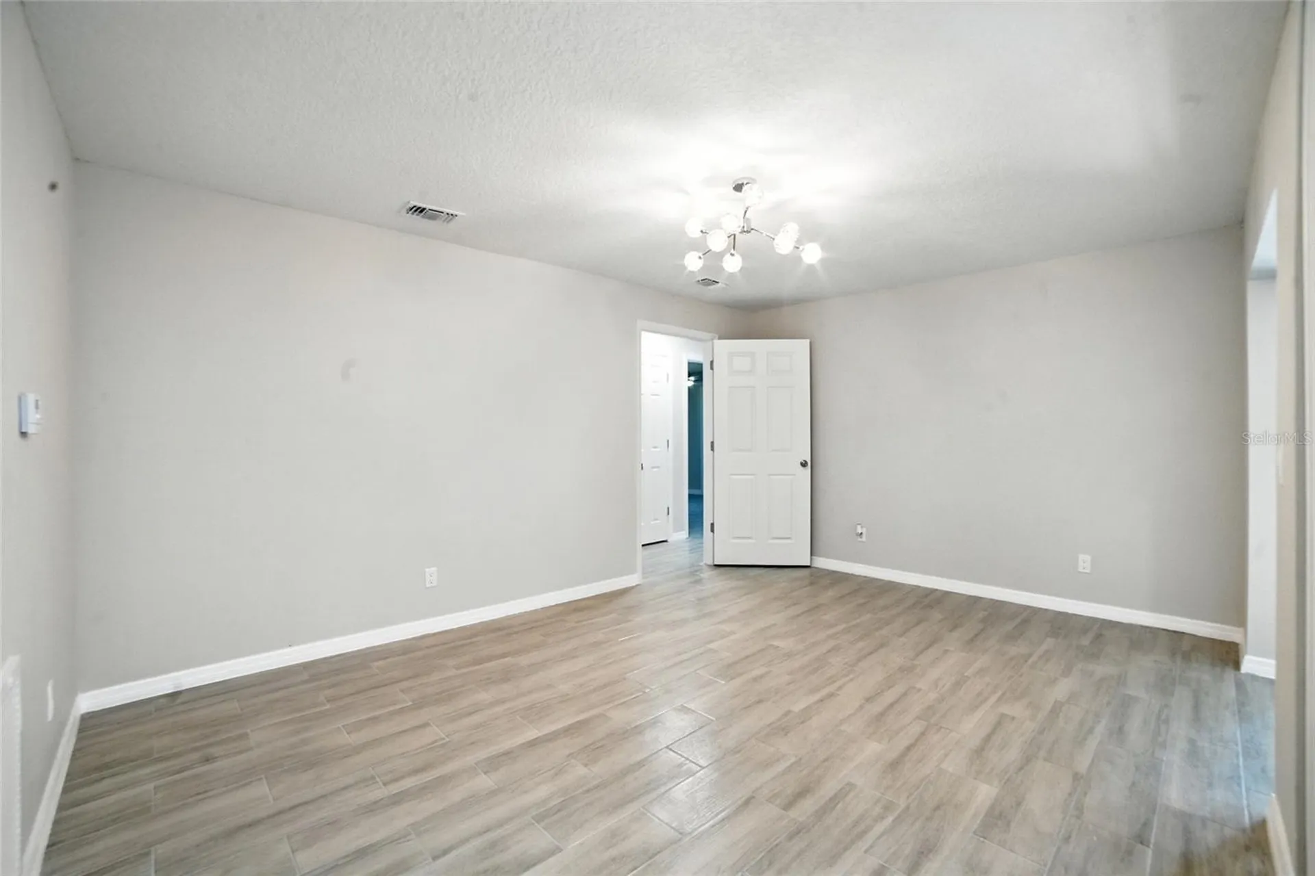 2739 Bolder Lane Orlando FL 32812