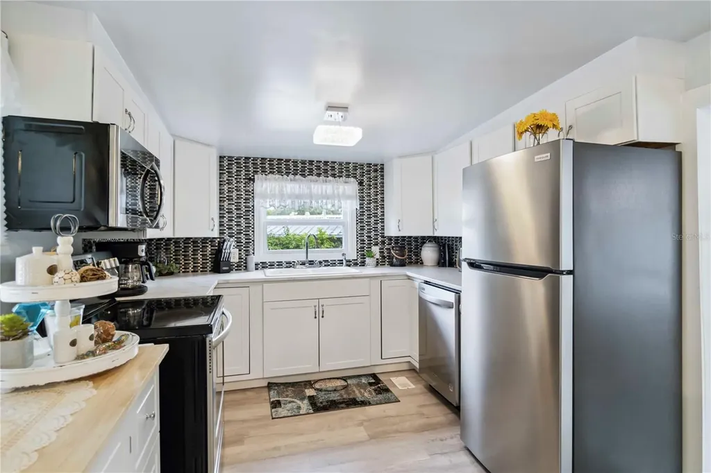 1100 University Parkway Sarasota FL 34234