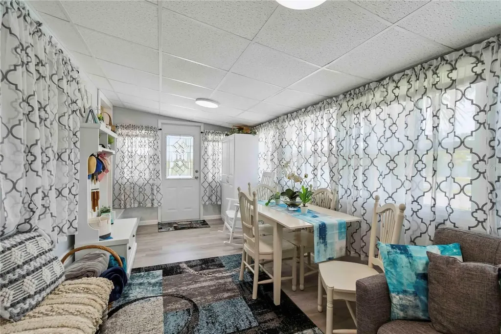 1100 University Parkway Sarasota FL 34234