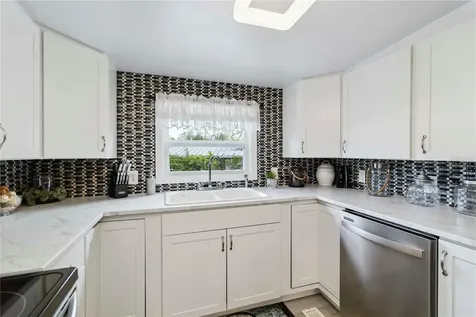 1100 University Parkway Sarasota FL 34234
