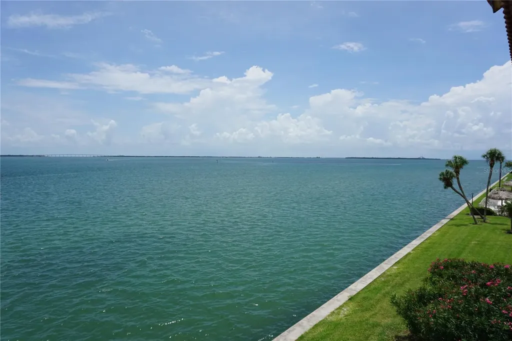 103 1st Street E Tierra Verde FL 33715