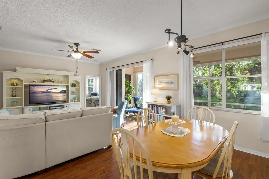 4098 Westbourne Circle Sarasota FL 34238