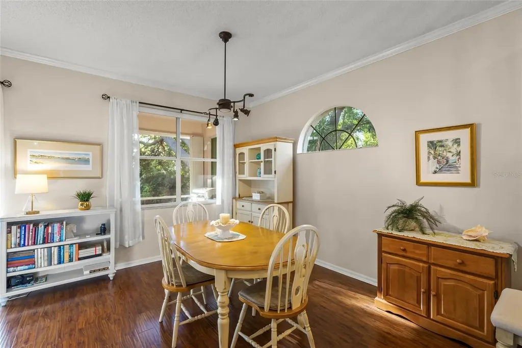 4098 Westbourne Circle Sarasota FL 34238