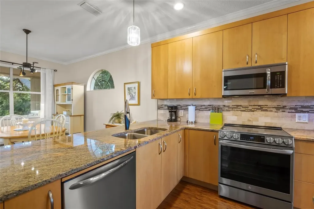 4098 Westbourne Circle Sarasota FL 34238