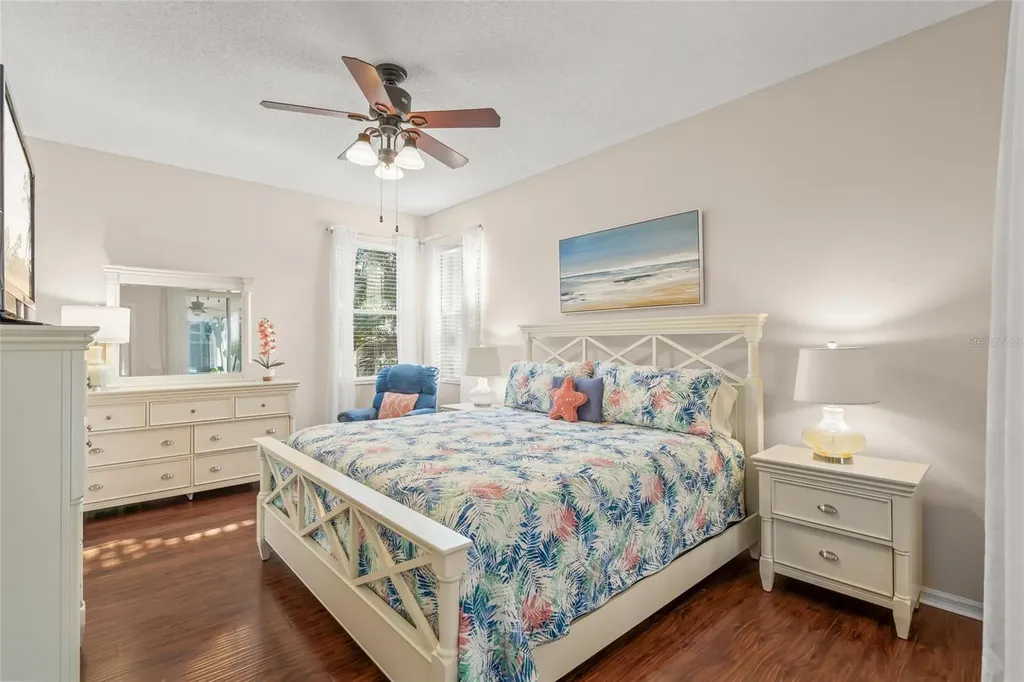 4098 Westbourne Circle Sarasota FL 34238