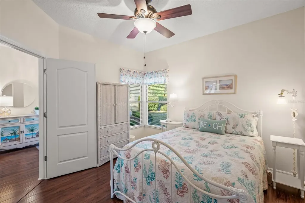 4098 Westbourne Circle Sarasota FL 34238