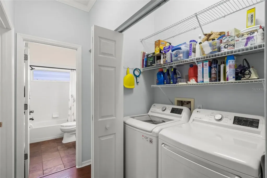 4098 Westbourne Circle Sarasota FL 34238