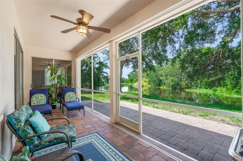 4098 Westbourne Circle Sarasota FL 34238