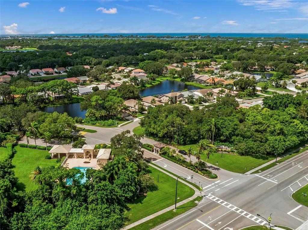 4098 Westbourne Circle Sarasota FL 34238