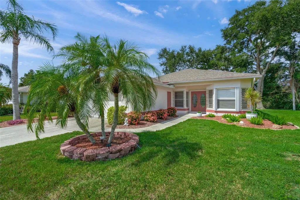 4098 Westbourne Circle Sarasota FL 34238