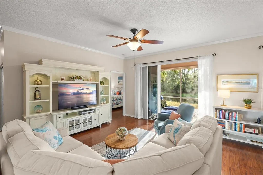 4098 Westbourne Circle Sarasota FL 34238