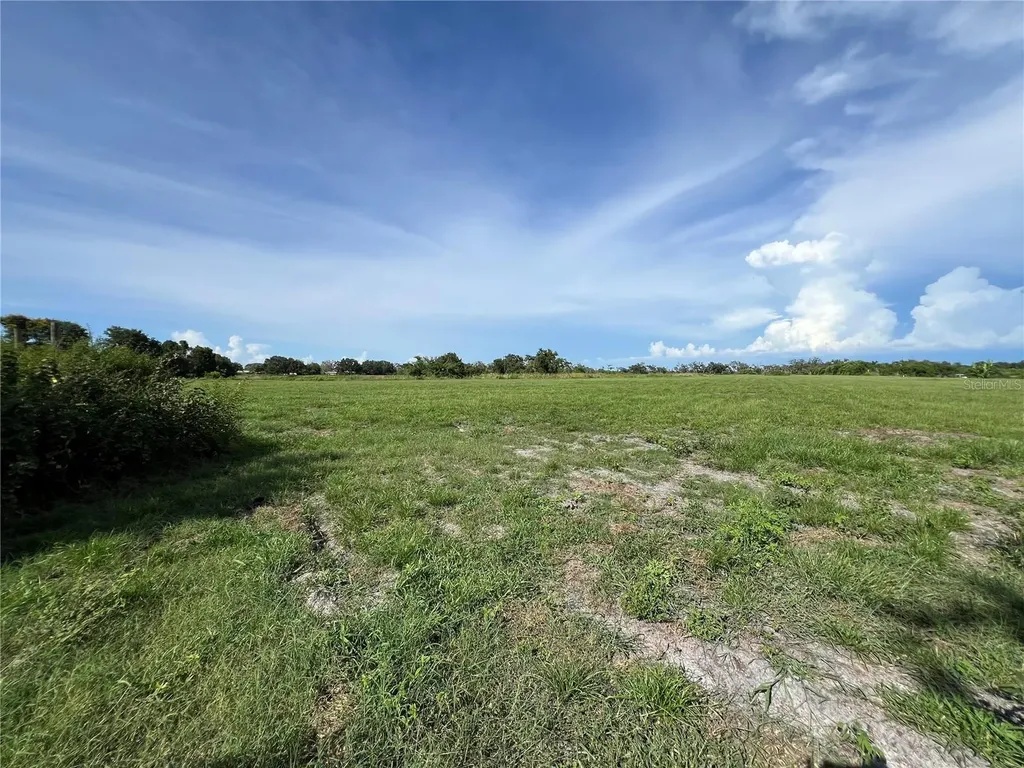 37TH Street E Palmetto FL 34221