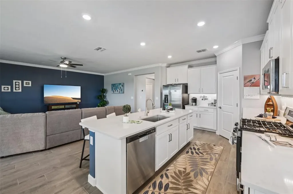 17253 Star Banks Street Wimauma FL 33598
