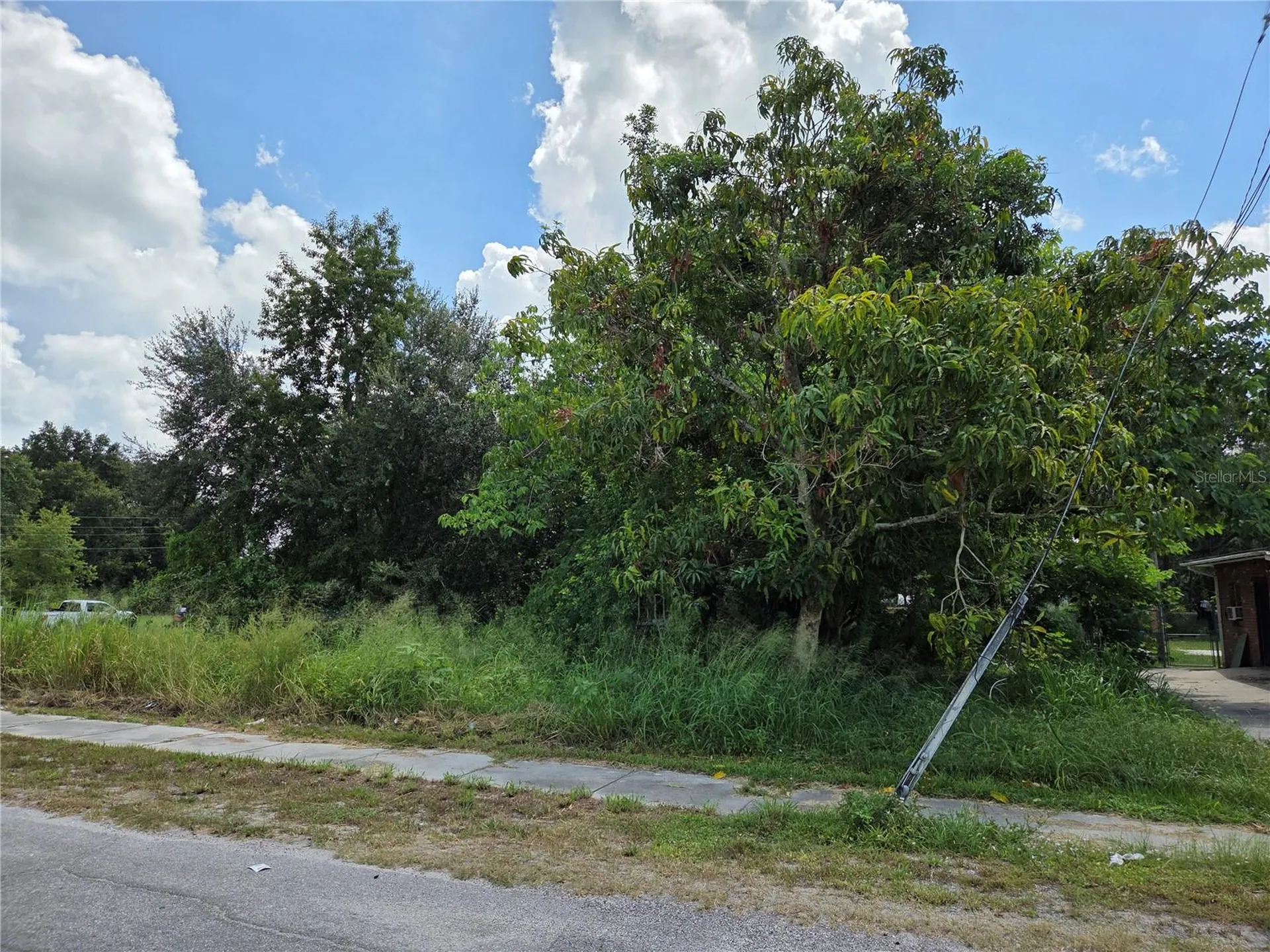 505 S Lanier Avenue Fort Meade FL 33841
