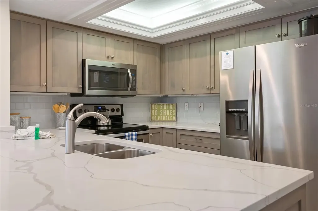 5963 Midnight Pass Road Sarasota FL 34242