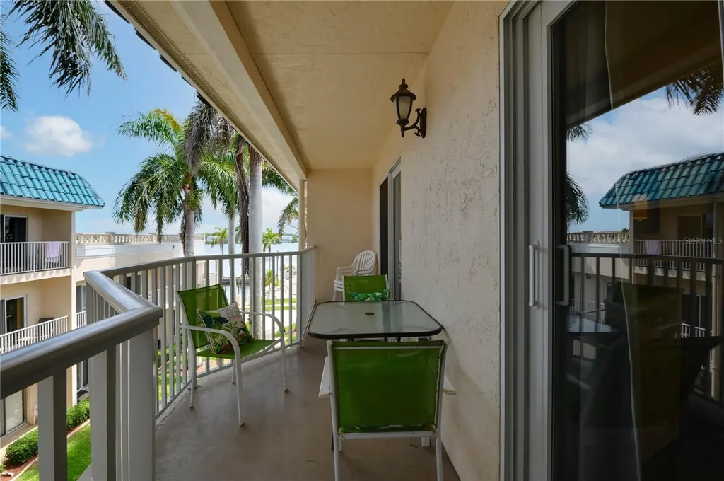 5963 Midnight Pass Road Sarasota FL 34242