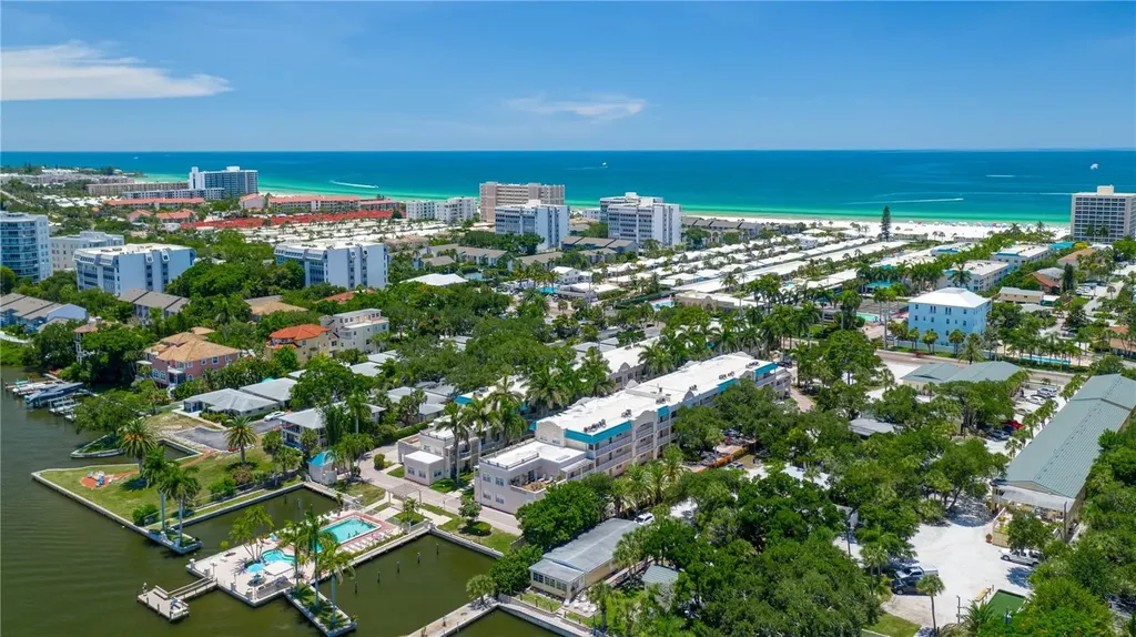 5963 Midnight Pass Road Sarasota FL 34242