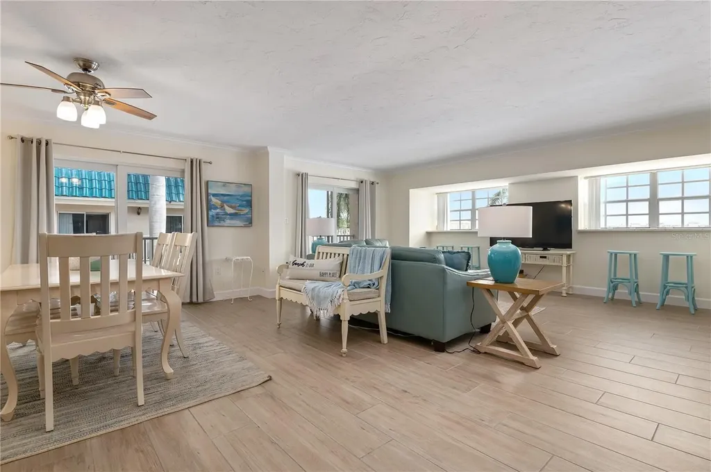 5963 Midnight Pass Road Sarasota FL 34242