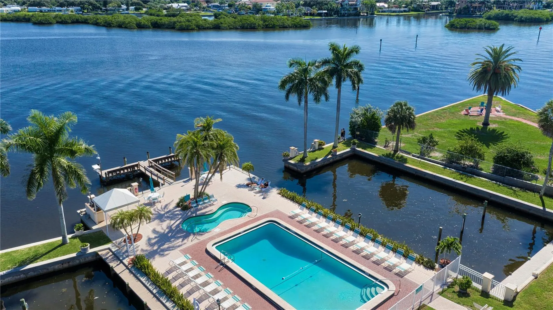 5963 Midnight Pass Road Sarasota FL 34242