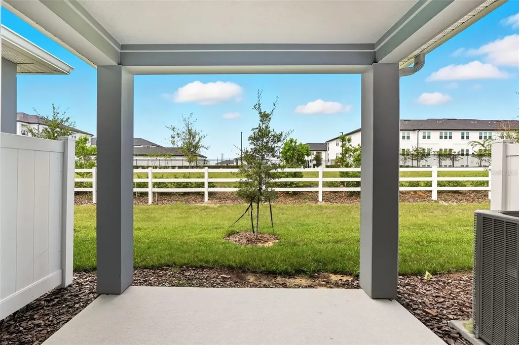 2851 Stunning Avenue Davenport FL 33896