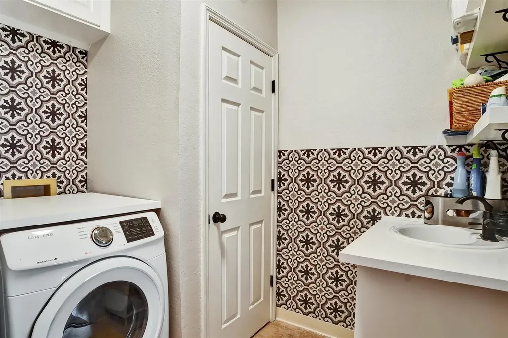 4902 Jenni Lin Court Valrico FL 33596