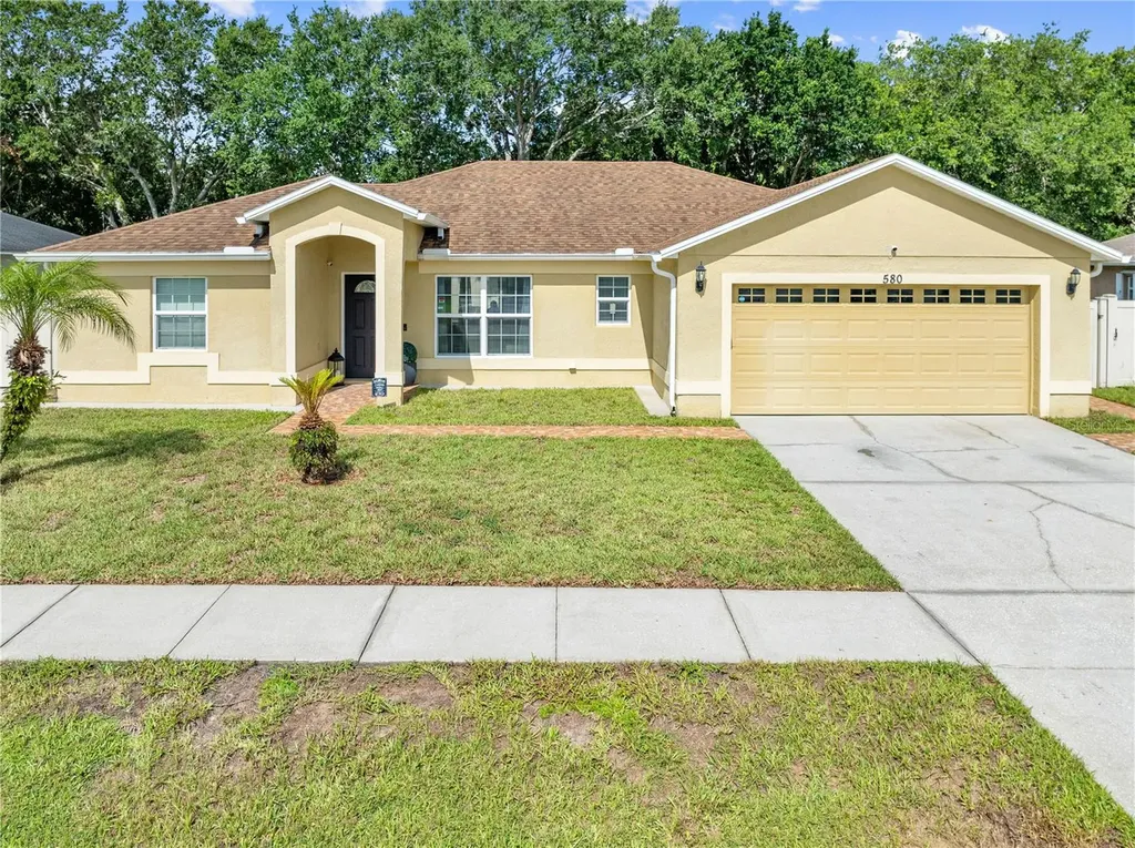580 Oak Branch Circle Kissimmee FL 34758