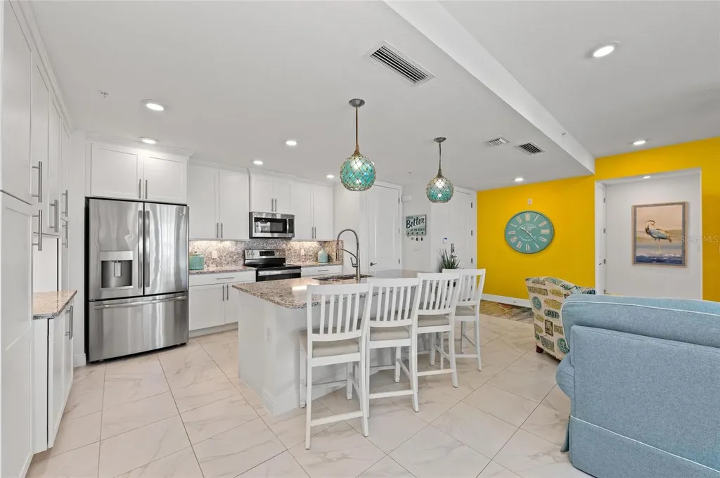 387 Aruba Circle Bradenton FL 34209