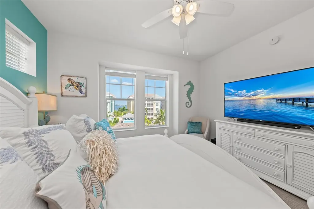 387 Aruba Circle Bradenton FL 34209