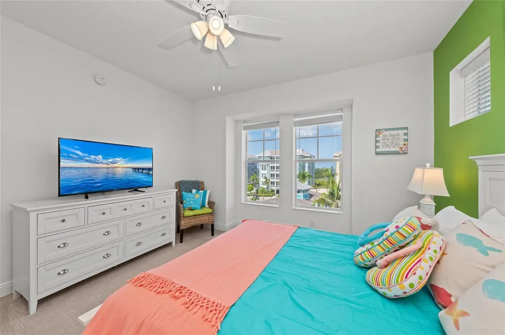387 Aruba Circle Bradenton FL 34209