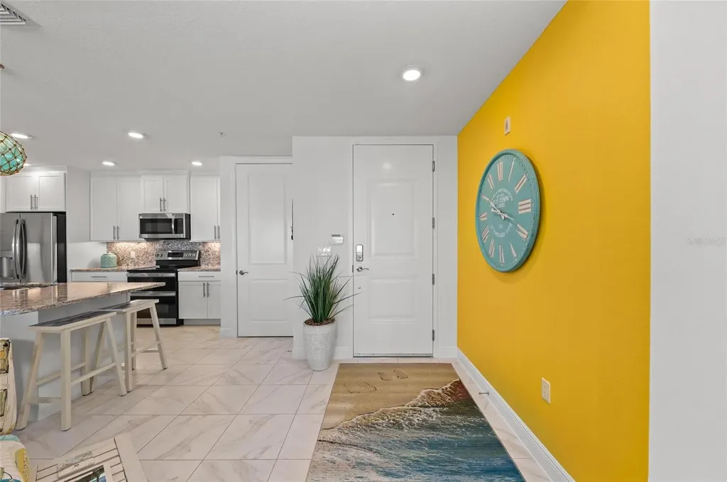 387 Aruba Circle Bradenton FL 34209