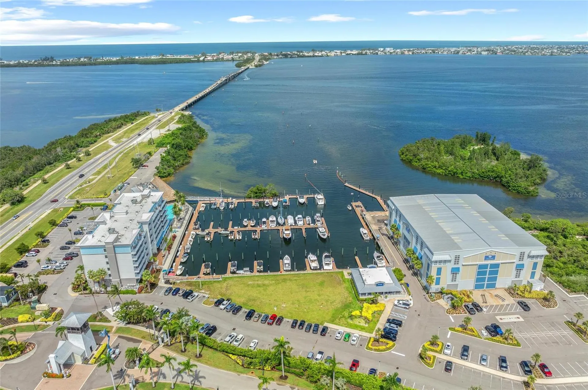 387 Aruba Circle Bradenton FL 34209