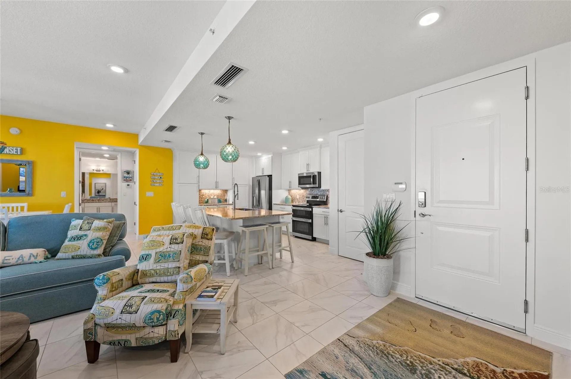 387 Aruba Circle Bradenton FL 34209