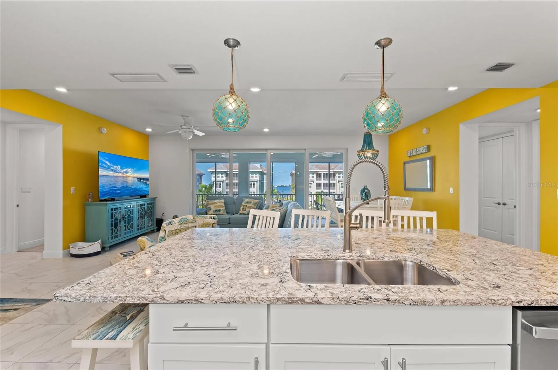 387 Aruba Circle Bradenton FL 34209