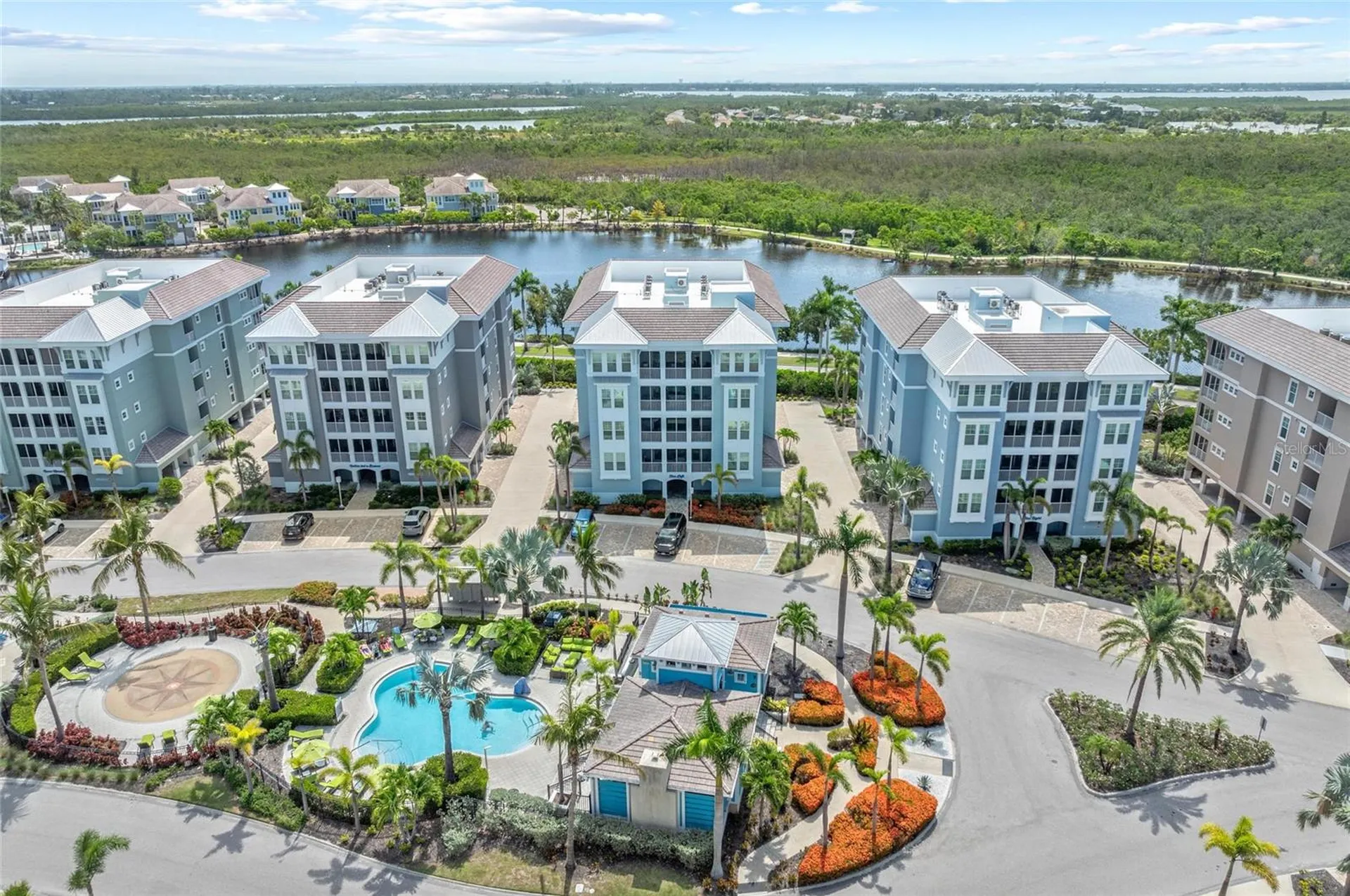 387 Aruba Circle Bradenton FL 34209